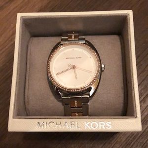 Beautiful Michael Kors Watch!